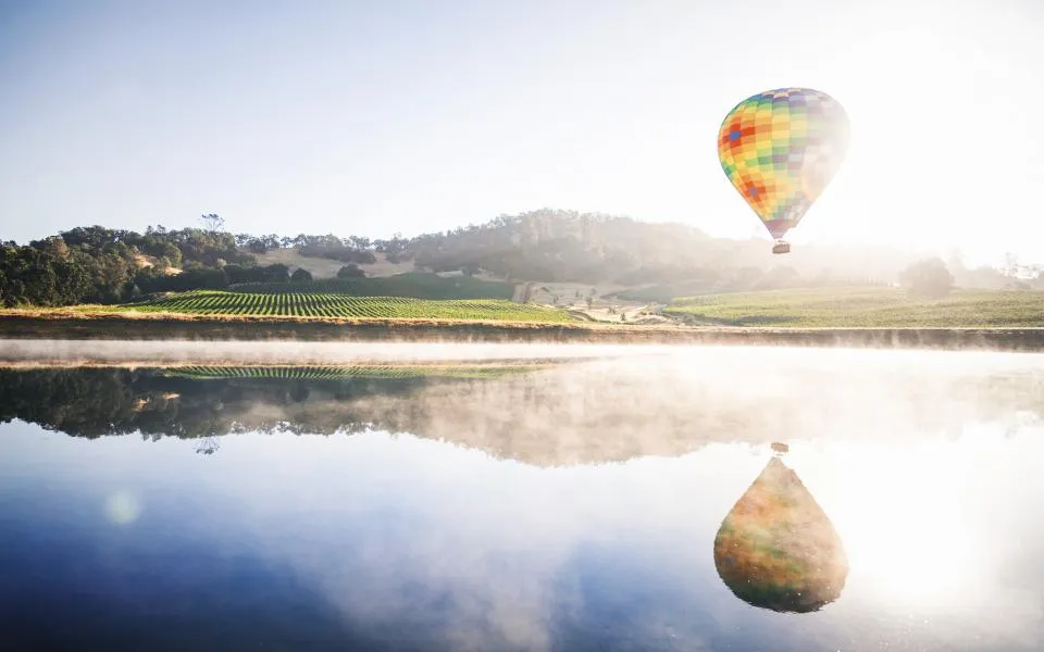 Hot Air I19936JJ17